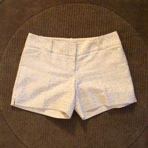 Patterned Limited Shorts